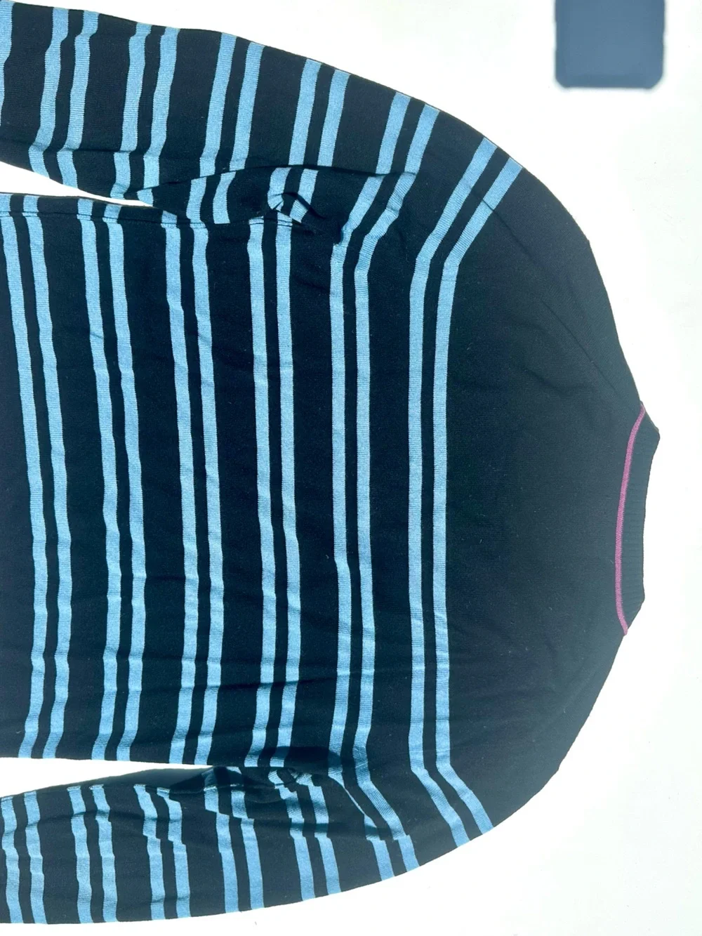 TSE 100% Cashmere Men's V-Neck Striped Sweater in Black, Light Blue, Purple, S